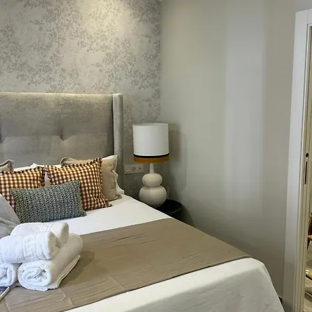 Suspiro Penthouse 301 By Florentia Homes